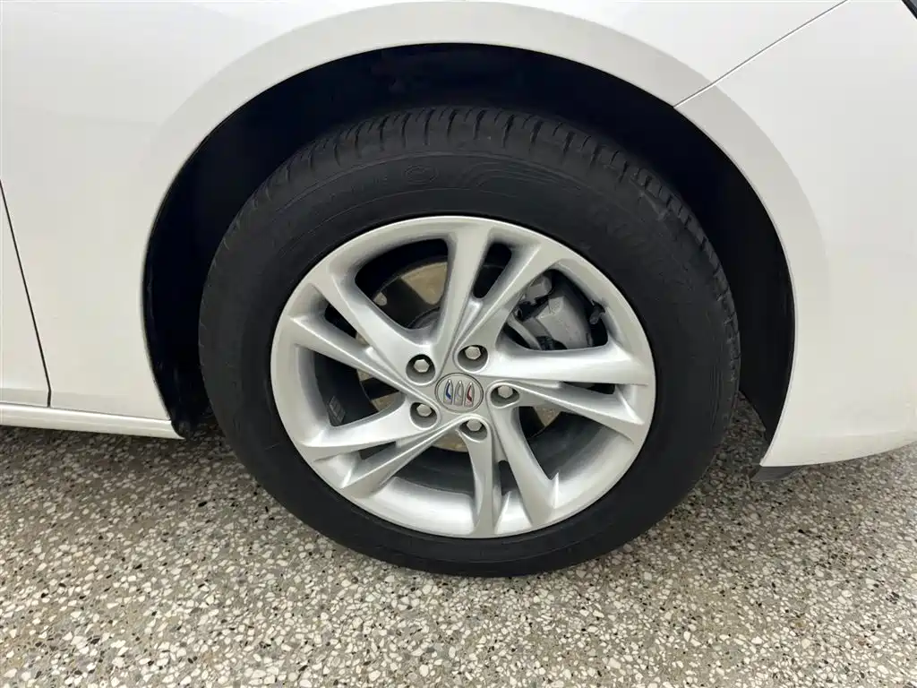 Buick Regal 2024 25T Ultra Comfort Edition фото 13