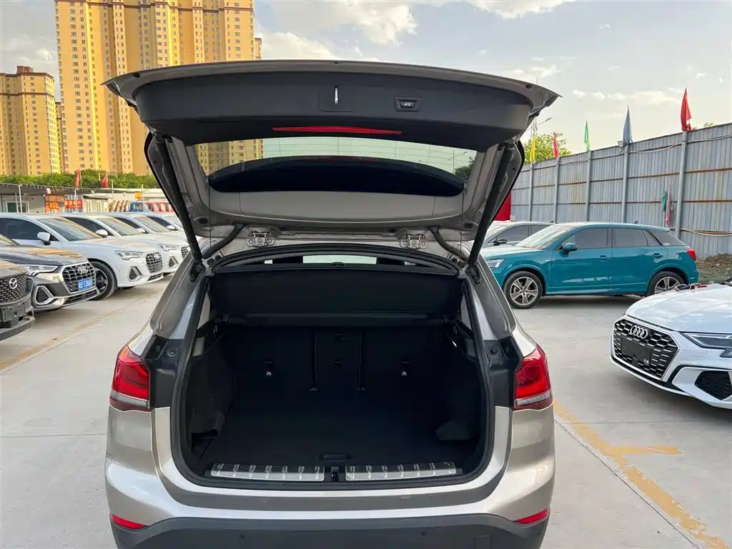 BMW X1 2022 sDrive20Li Fashion фото 17
