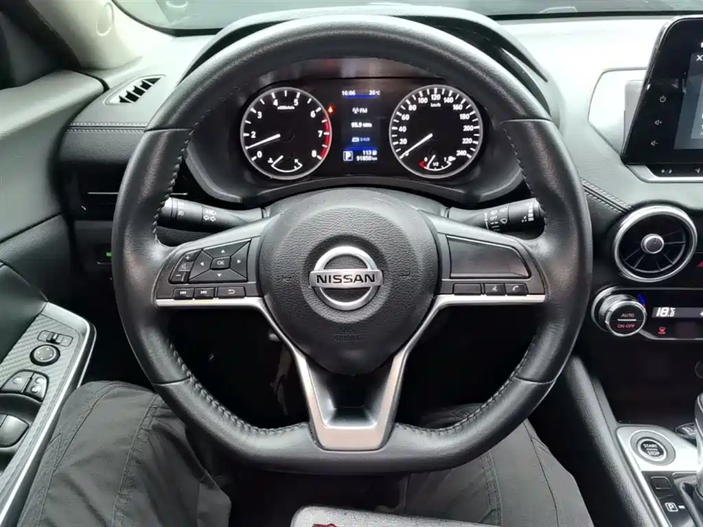 Nissan SYLPHY, миниатюра 11