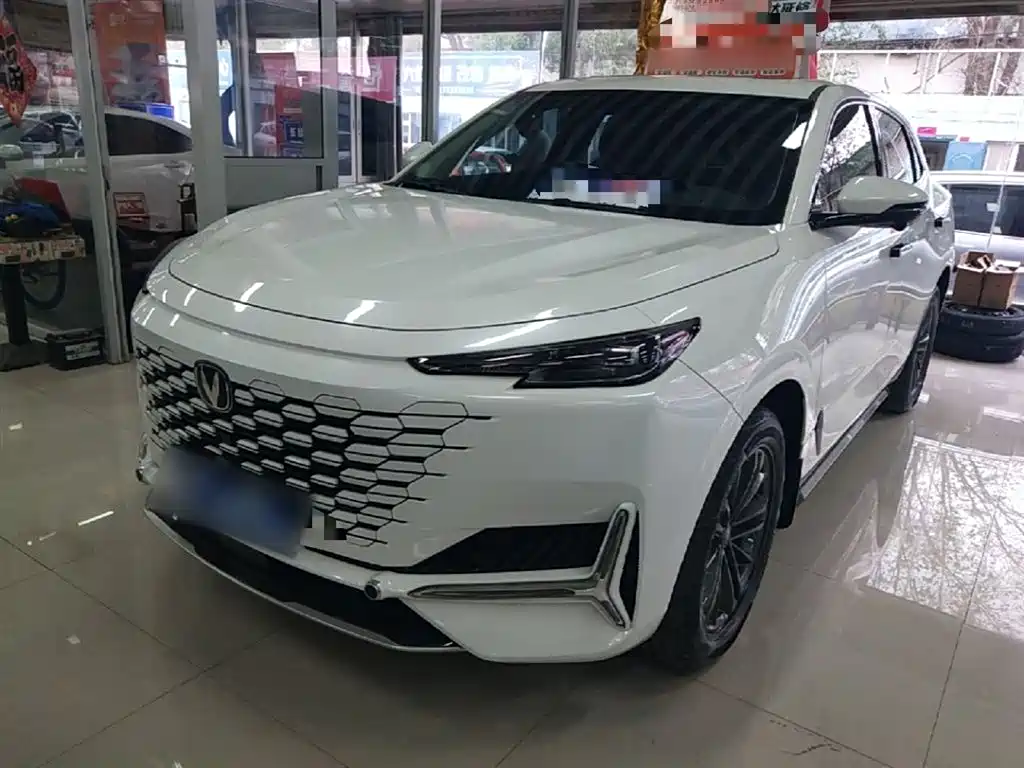 CHANGAN UNI-K