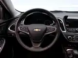 Photo 7 - Chevrolet Malibu XL