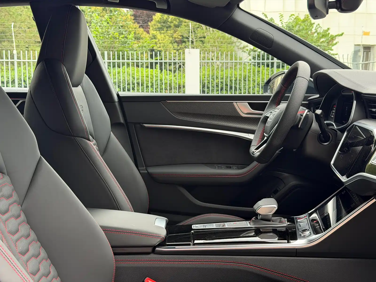 Photo 15 - Audi RS 7