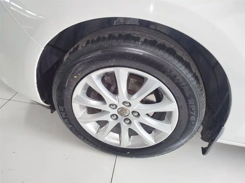 Buick Excelle 2014 XT 1.6L Automatic Fashion фото 23