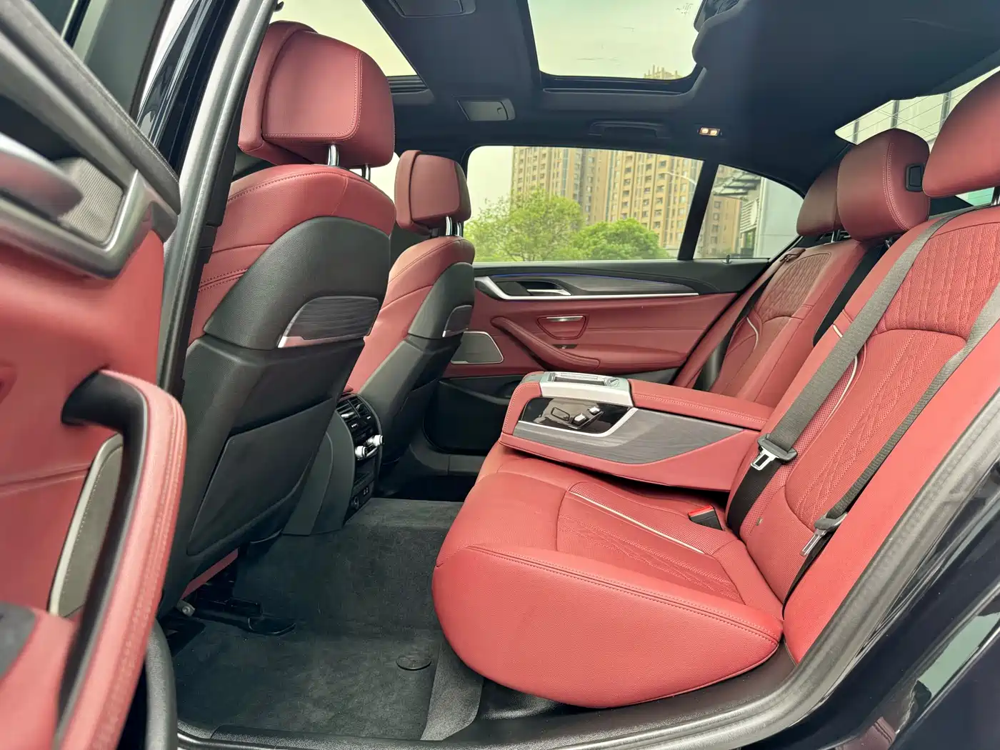 BMW 5 Series 2021 530Li Premium M Sport Package фото 5