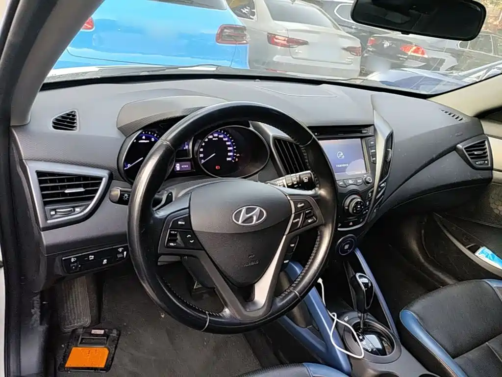 Hyundai Veloster 2015 2012 1.6T Automatic Premium