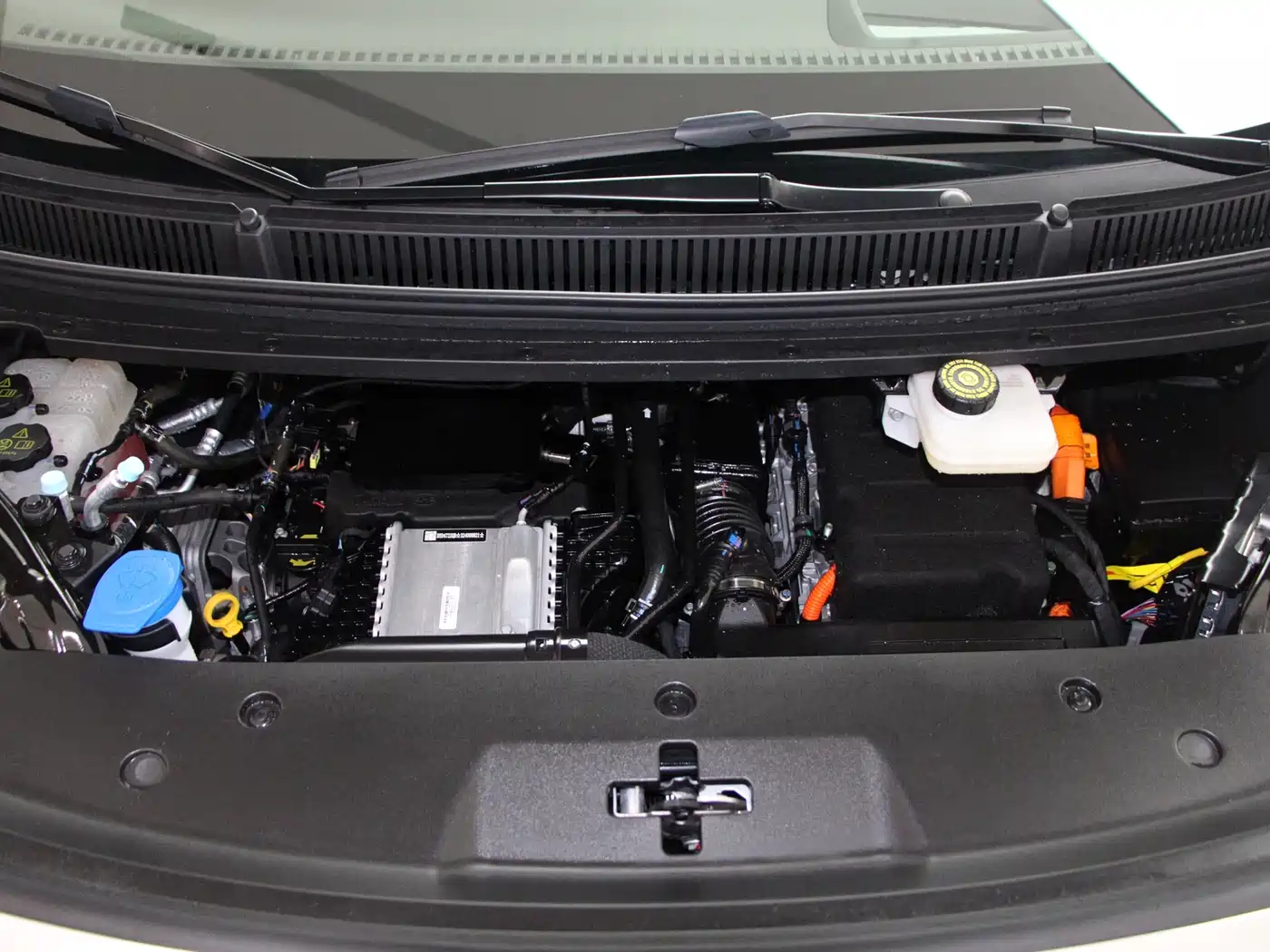 Denza D9 2025 Model DM-i Smart Drive Edition 1020 AWD Flagship фото 15