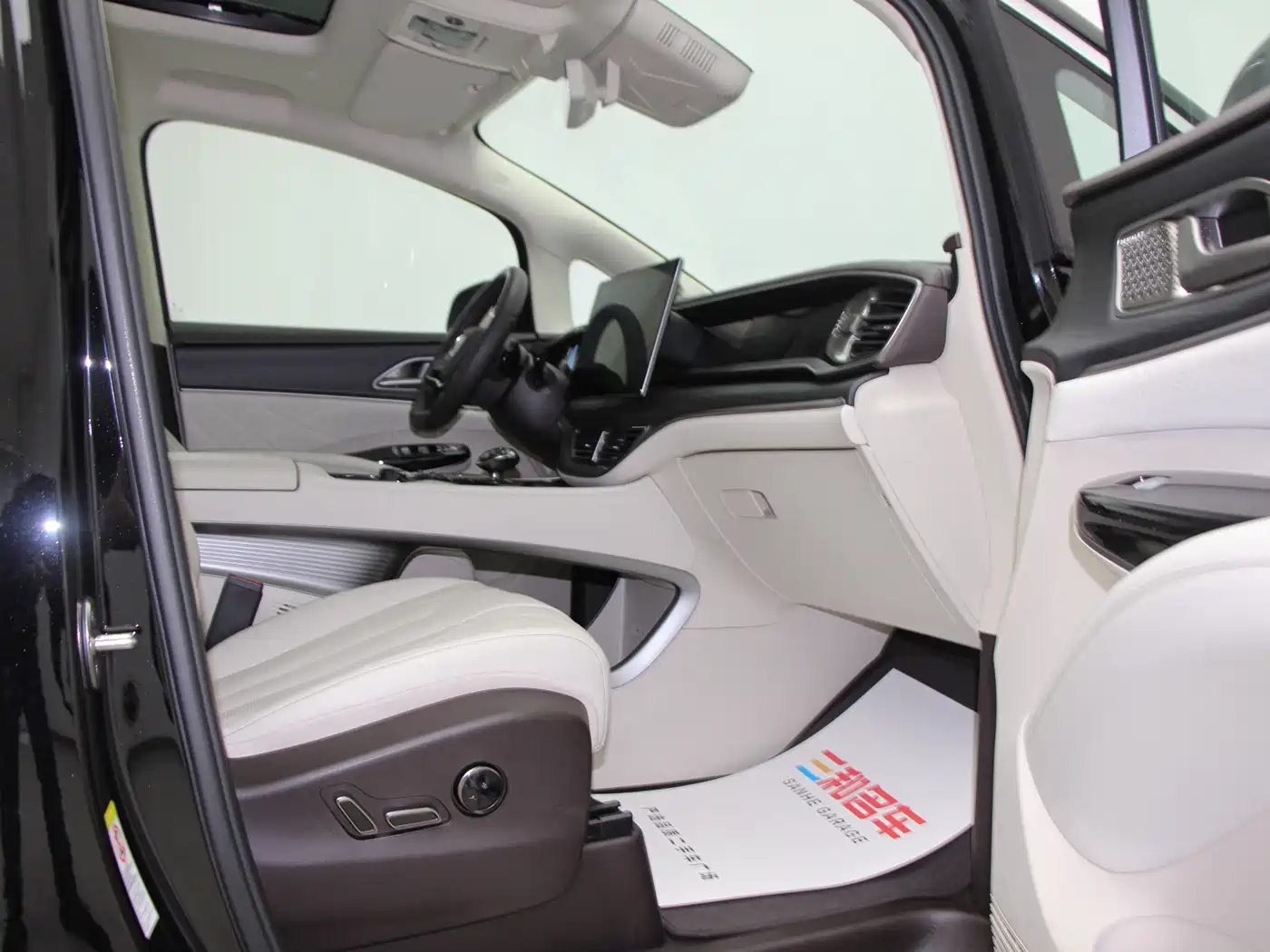 Denza D9 2025 Model DM-i Smart Drive Edition 1020 AWD Flagship фото 11