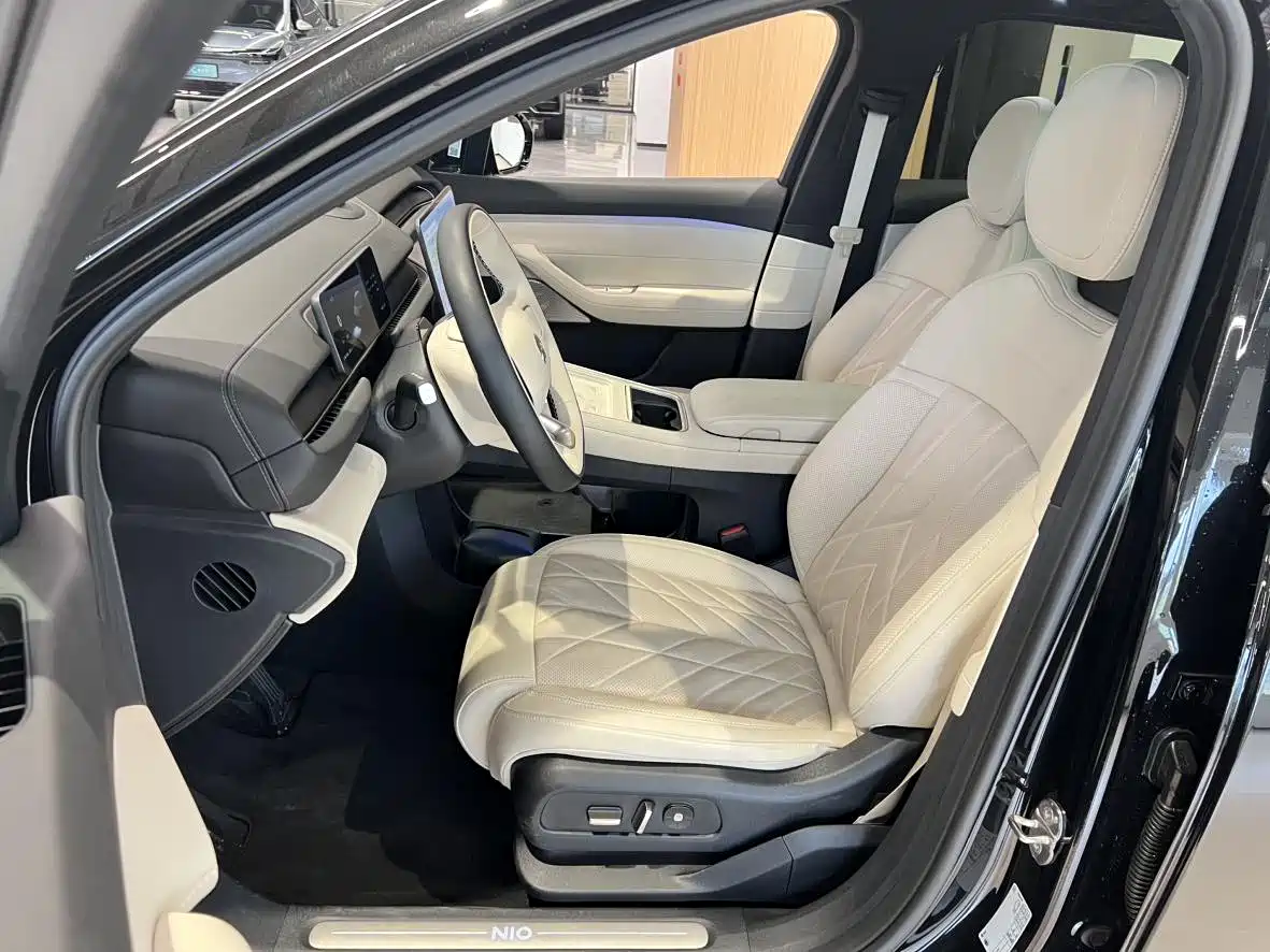 NIO NIO ES6