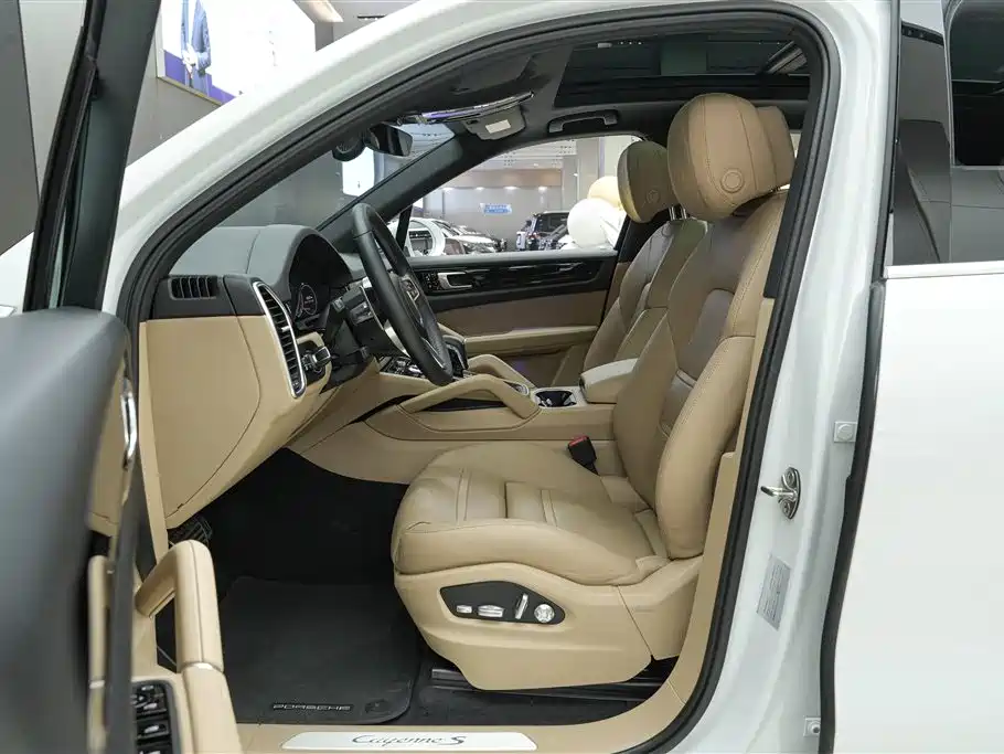 Porsche Cayenne 2020 Cayenne S 2.9T фото 12