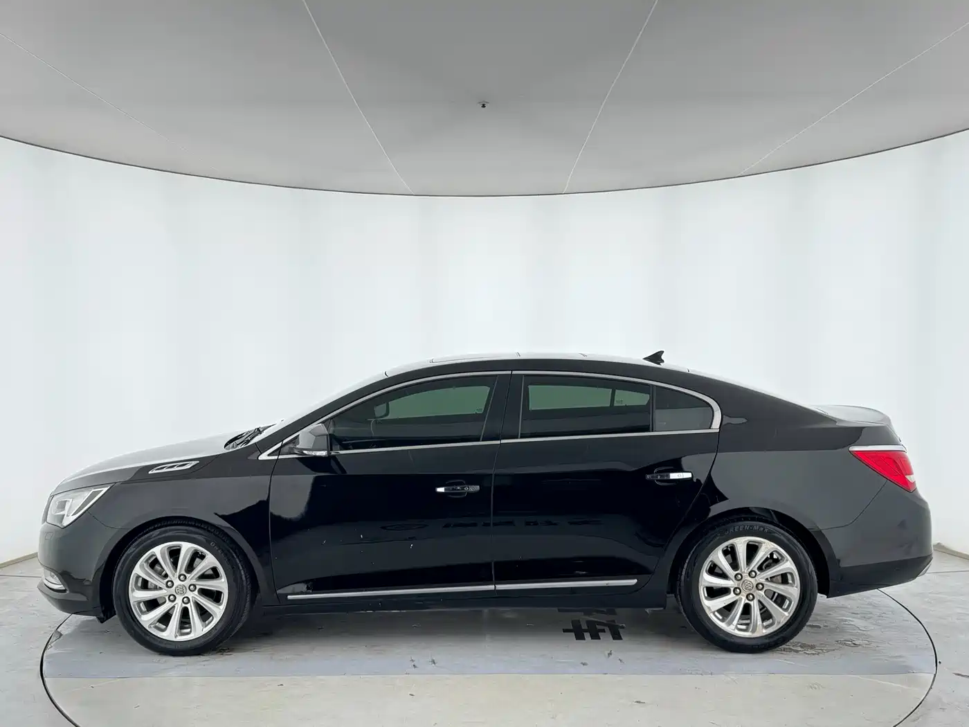 Buick LaCrosse 2014 2.0T SIDI Intelligent Flagship фото 3