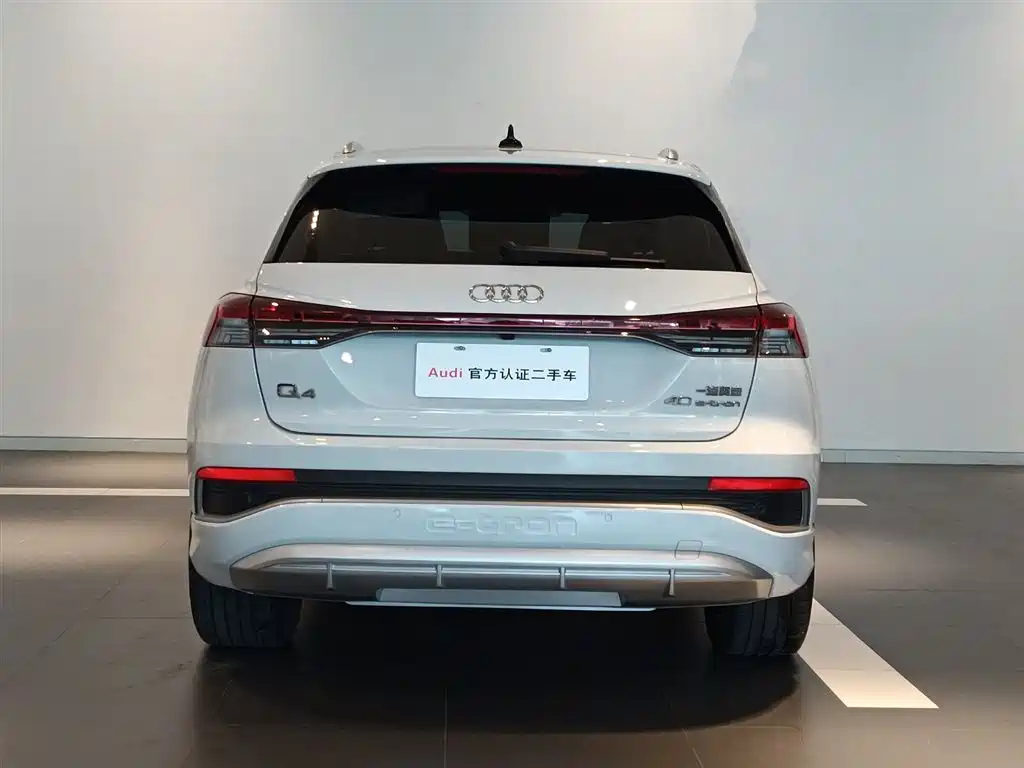 Audi Q4 e-tron 2023 40 e-tron Pioneer Edition фото 5