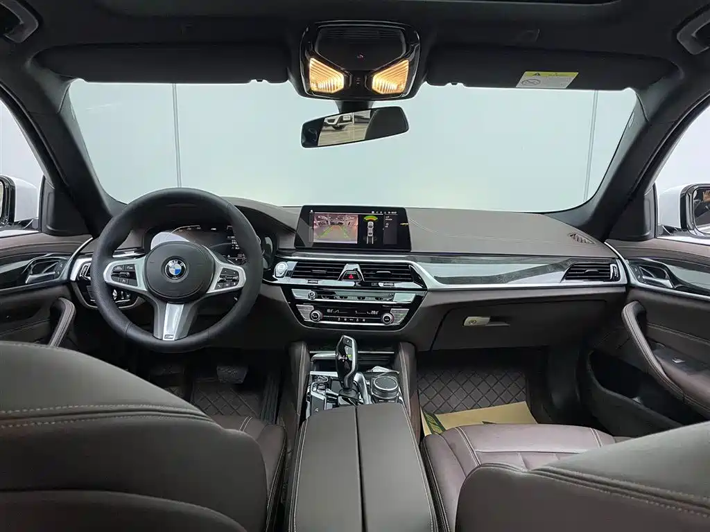 BMW 5 Series 2020 525Li M Sport Package фото 19