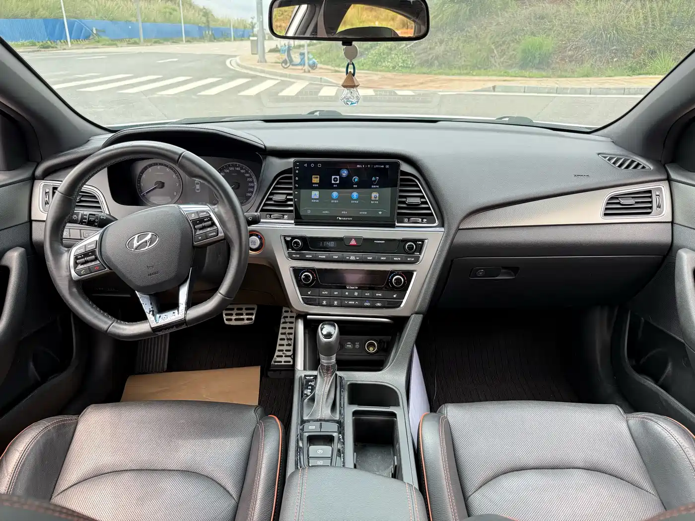 Hyundai Sonata 2015 1.6T GLX Leading фото 6
