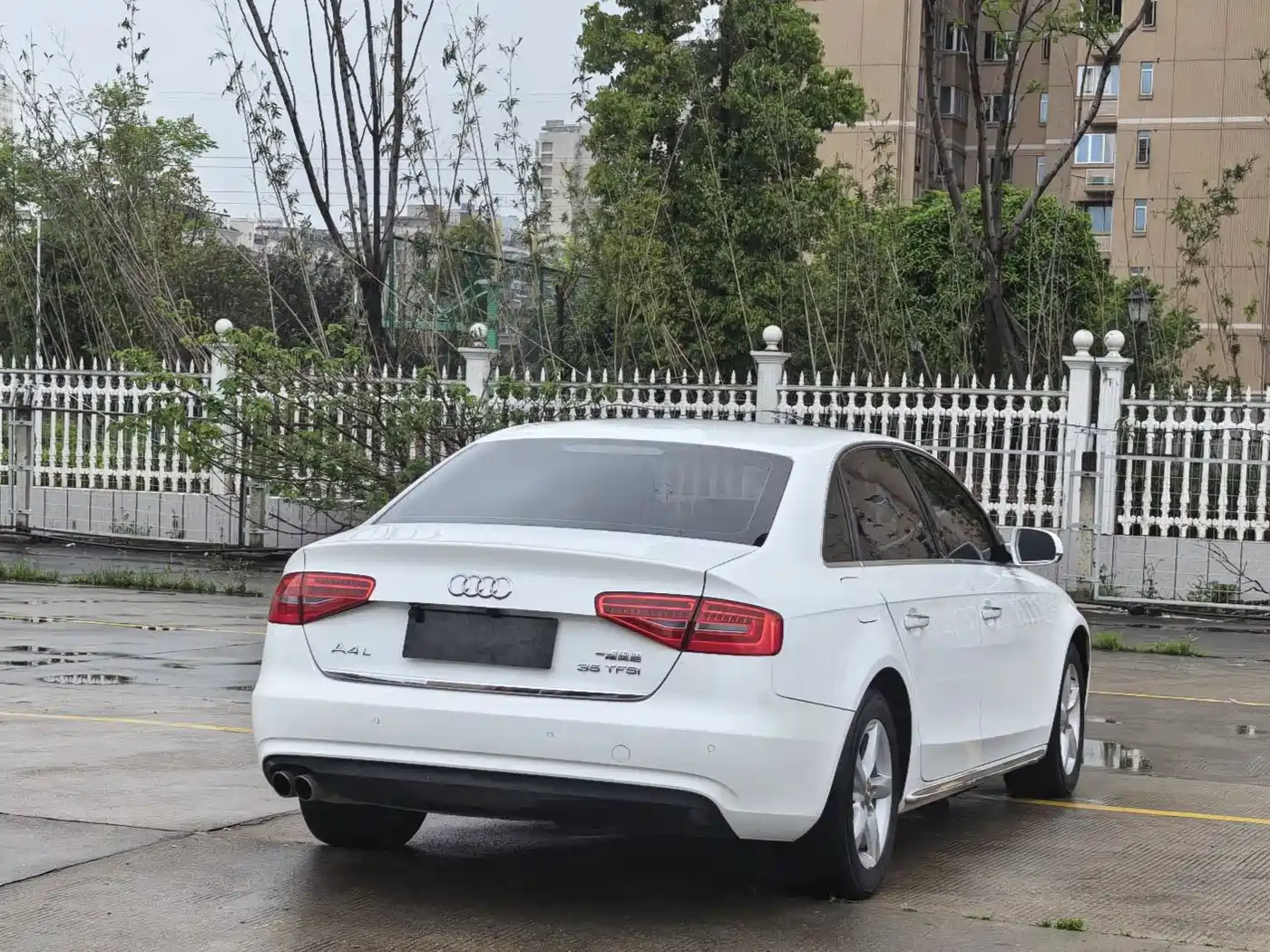 Audi A4L 2015 35 TFSI Auto Standard фото 6
