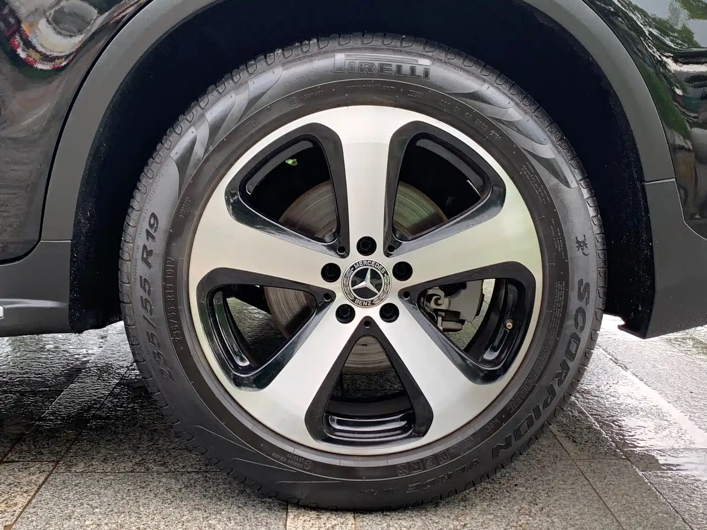 Mercedes-Benz GLC 2018 GLC 260 4MATIC Luxury фото 12