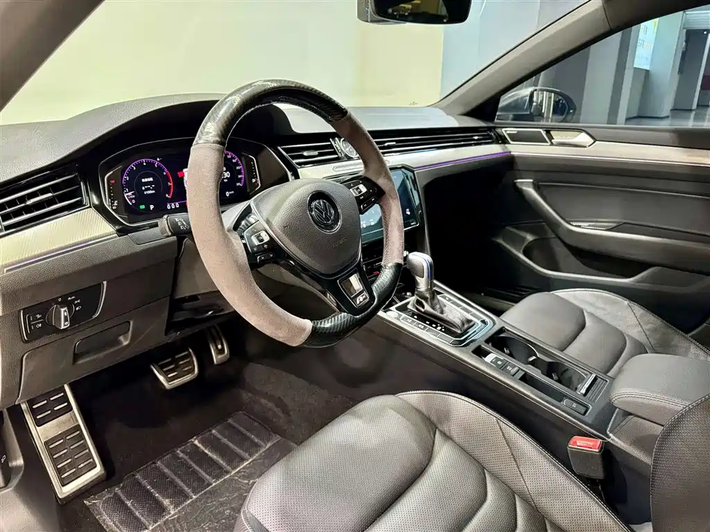 Volkswagen FAW-Volkswagen CC 2020 330TSI Glamour Version China VI фото 27