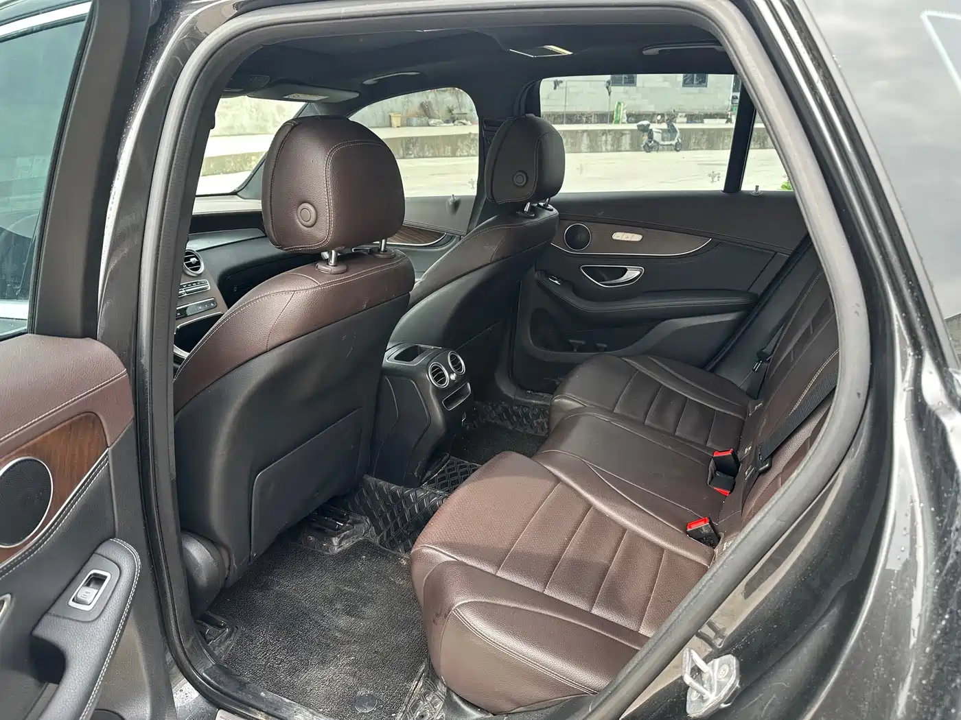 Mercedes-Benz GLC 2020 GLC 260 L 4MATIC Luxury фото 5