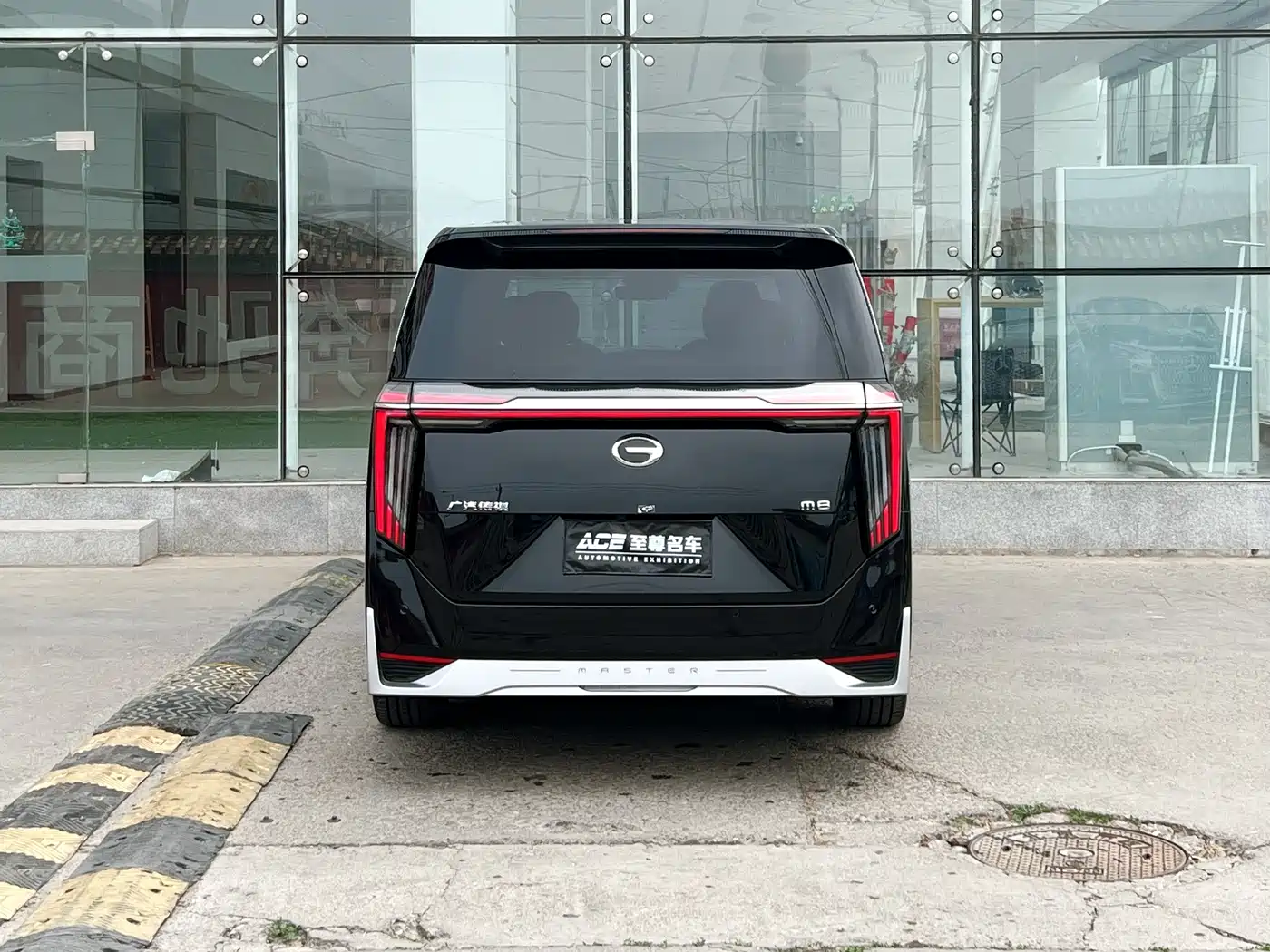 GAC TRUMPCHI M8