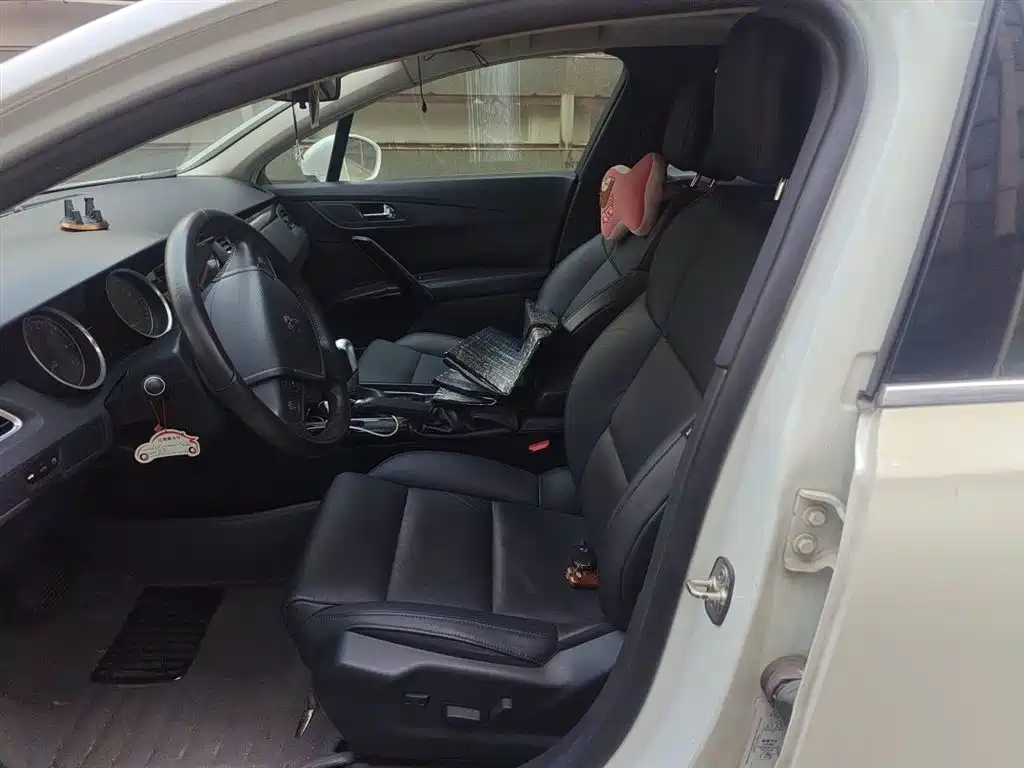 Peugeot 508 2012 2.0L Automatic Smart Edition фото 8