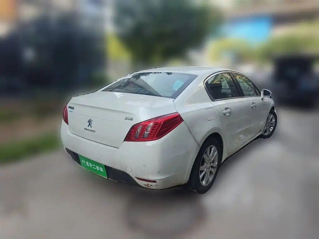 Peugeot 508 2012 2.0L Automatic Smart Edition фото 25