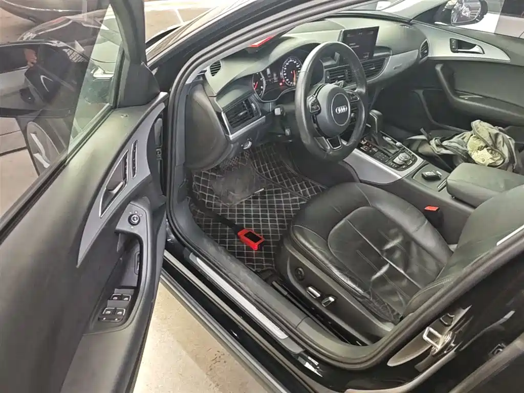 Audi A6 (Import) 2018 3.0T allroad quattro фото 15