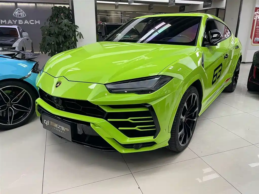Lamborghini Urus 2021 4.0T V8
