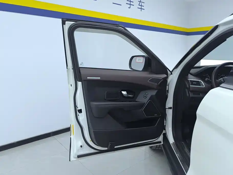 Landwind X7 2016 2015 2.0T Panorama Premium