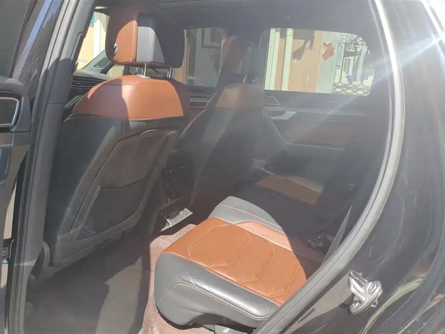 Volkswagen Touareg 2019 3.0TSI Sharp Intelligence Edition China VI фото 11