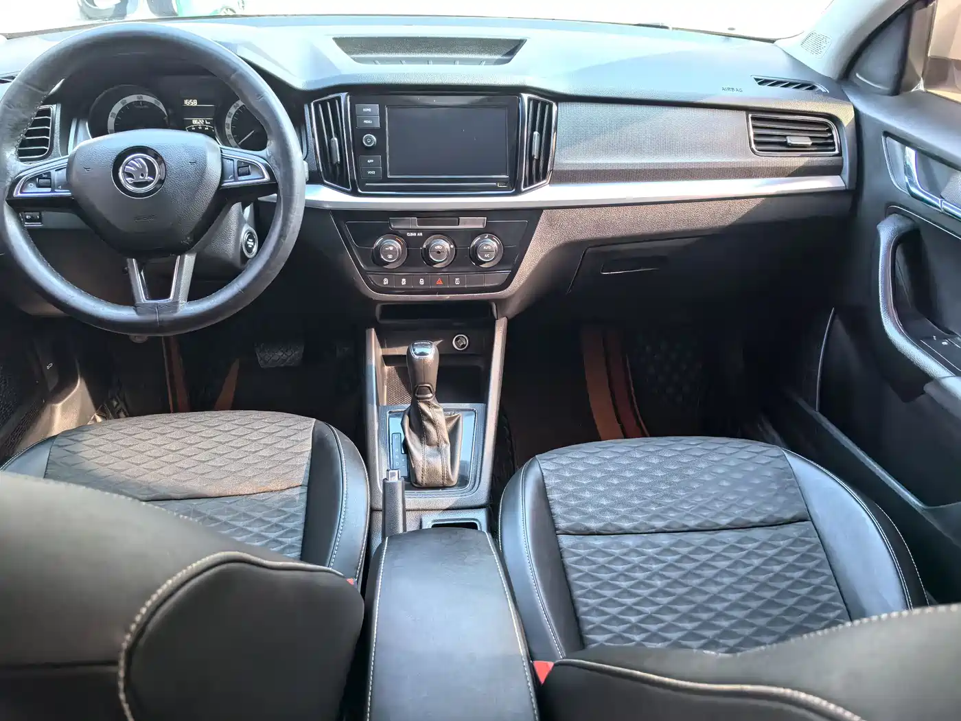 Škoda Kamiq 2018 1.5L Automatic Comfort Version China VI фото 8