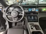 صورة 6 - Li Auto Li ONE