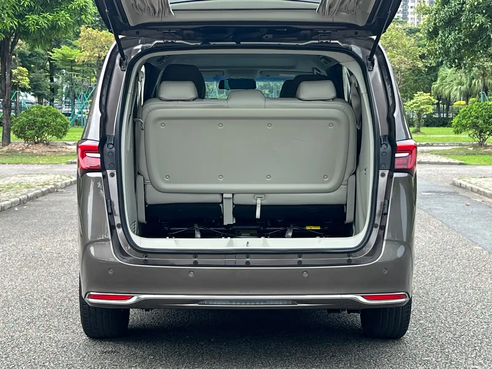 Фото 20 - Buick GL8