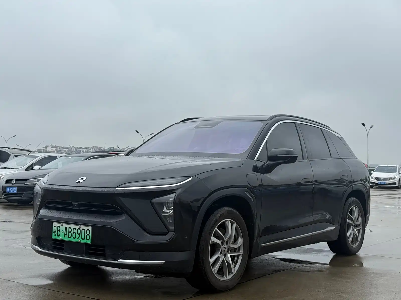Фото 1 - NIO ES6