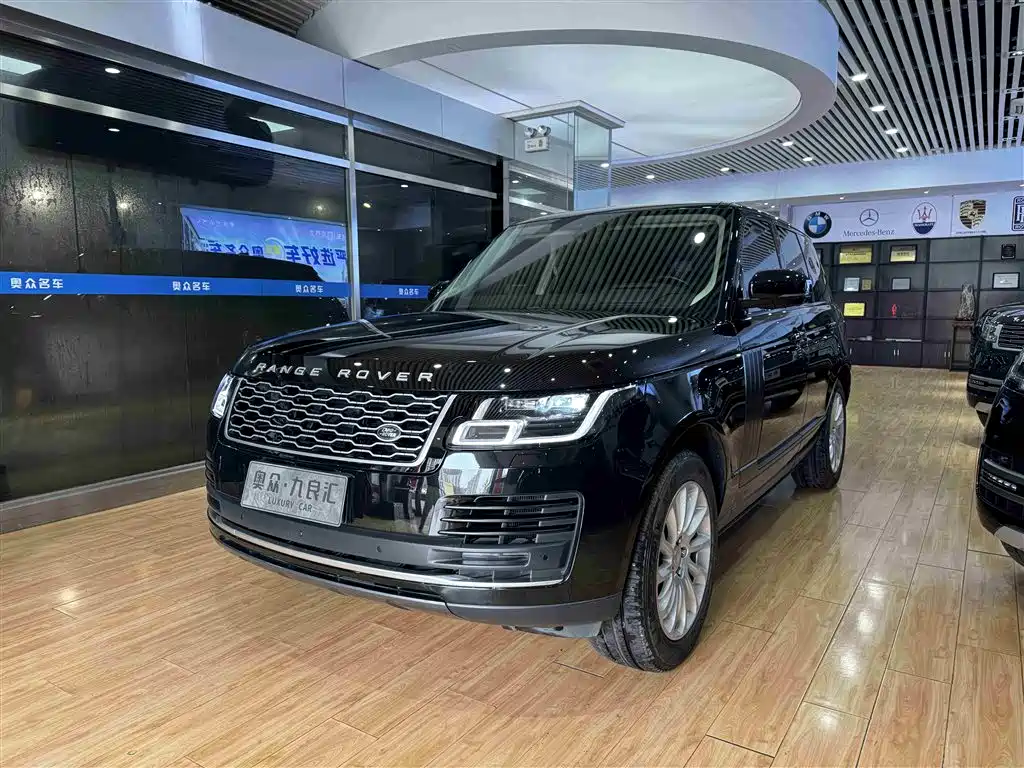 Land Rover Range Rover 2020 3.0 L6 Heritage Edition фото 3