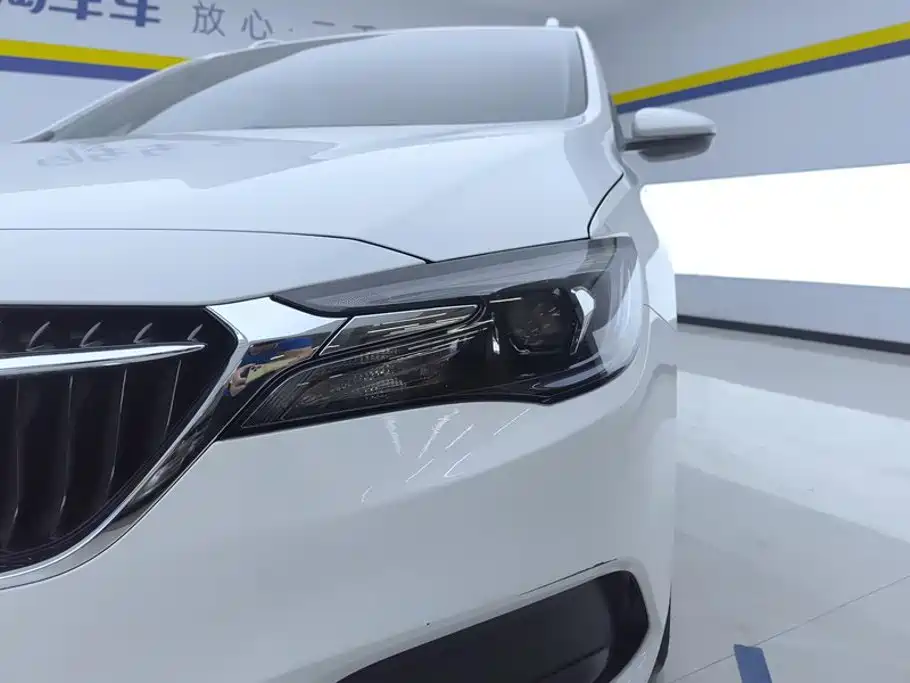 Buick GL6 2023 2021 323T Mild Hybrid Connected Luxury