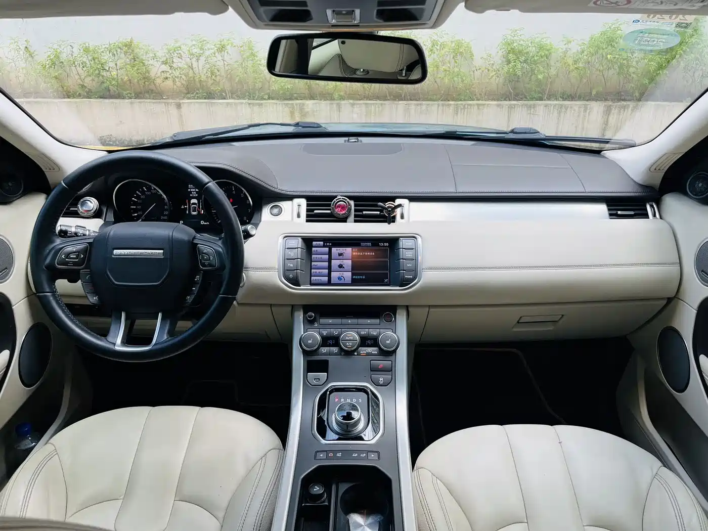 Land Rover Range Rover Evoque (Import) 2014 2013 Model 2.0T 5-door Brilliant Edition