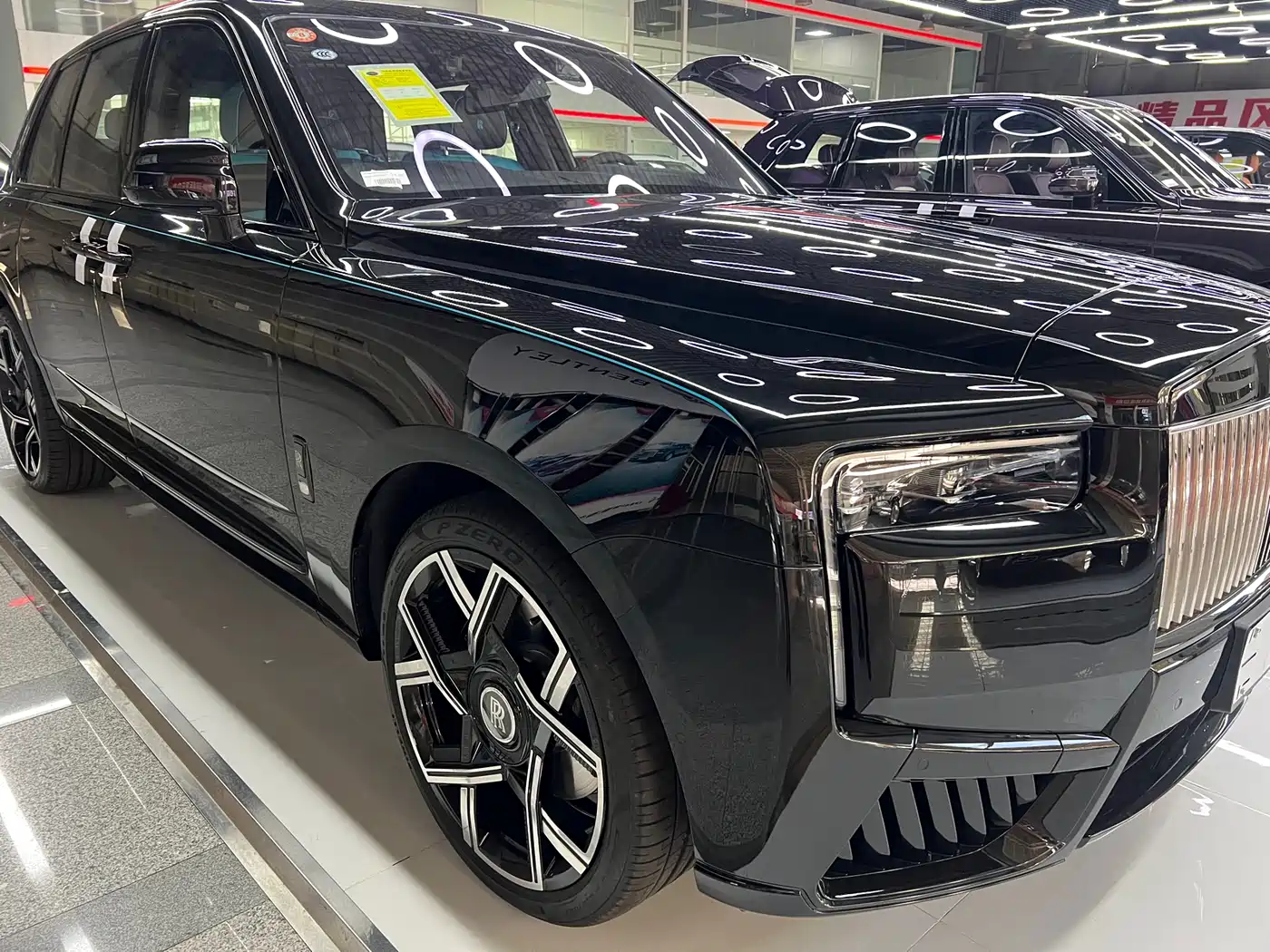 Rolls-Royce Cullinan 2026 2024 Black Badge