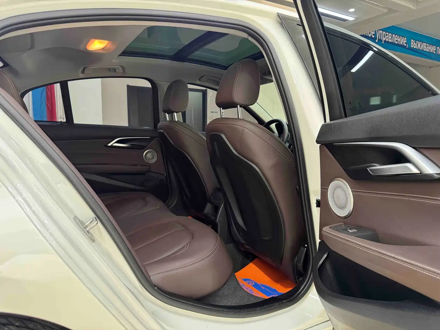 BMW 1 Series 2021 Facelift 120i M Sport Shadow Edition фото 9