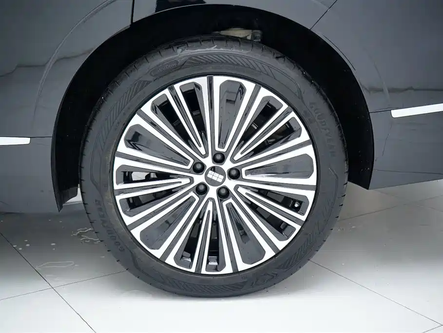 Geely Galaxy Galaxy M9 2025 Base Model фото 25