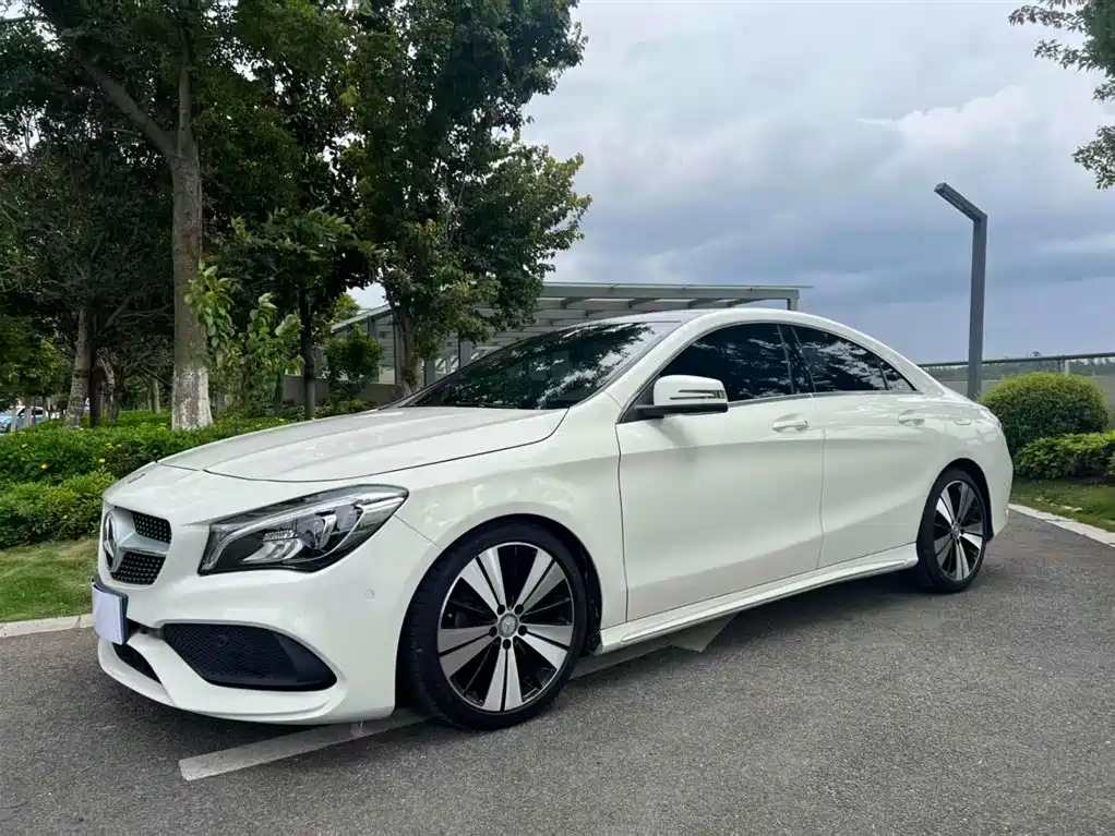 Mercedes-Benz CLA (Import) 2017 CLA 200 Dynamic