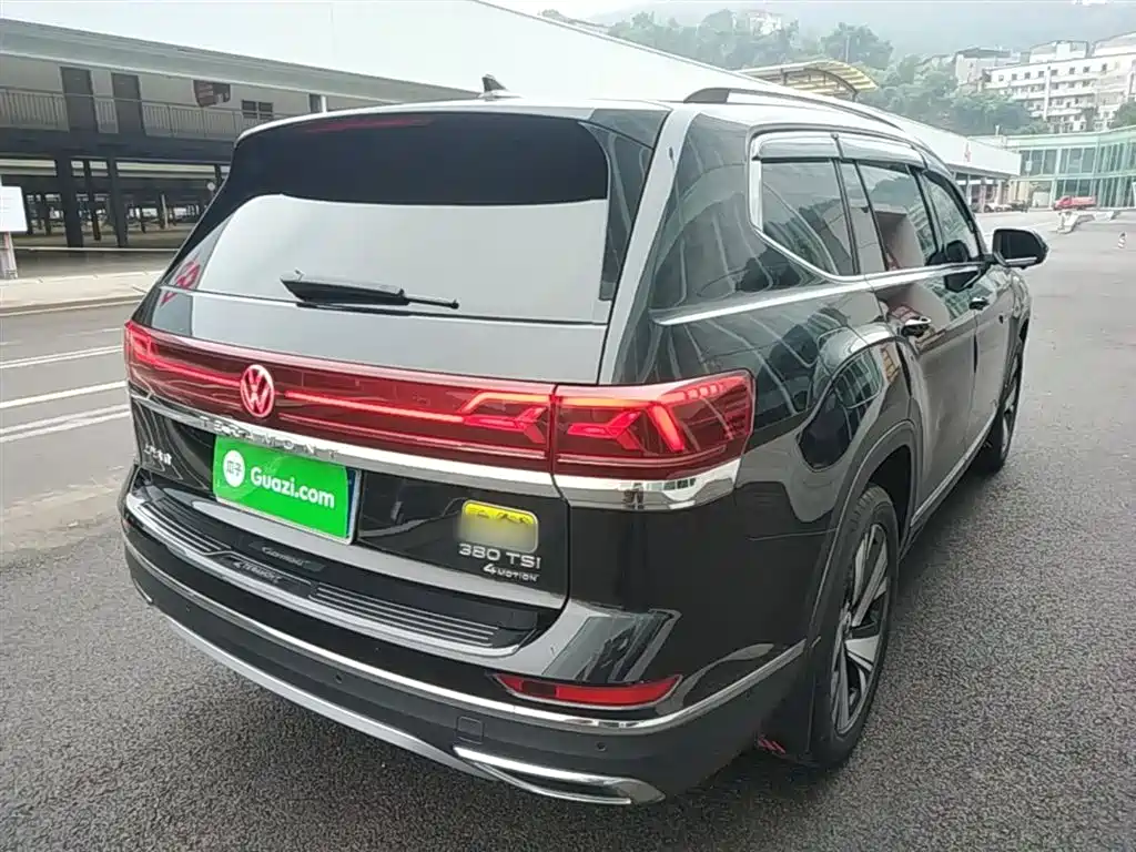 Volkswagen Teramont 2023 380TSI AWD Exclusive Luxury Edition фото 6