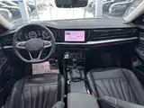 Photo 6 - Volkswagen Passat
