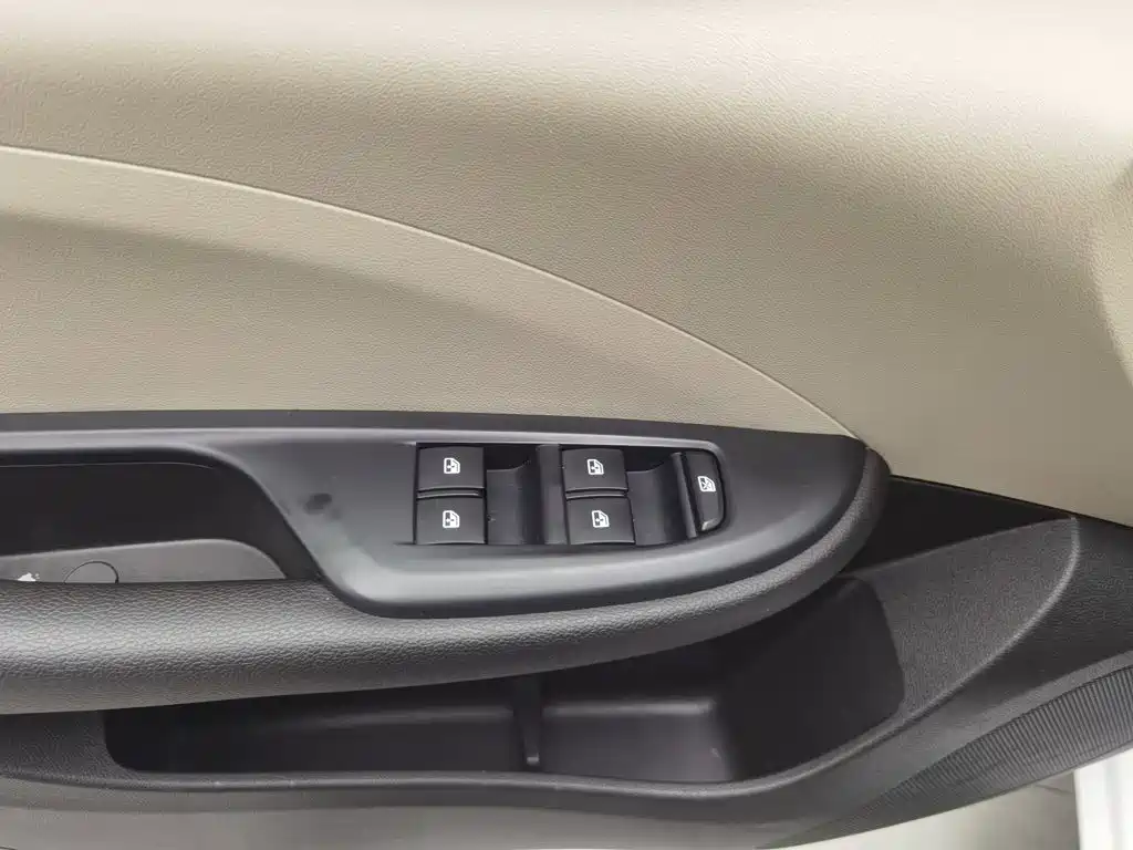Фото 9 - Buick Excelle