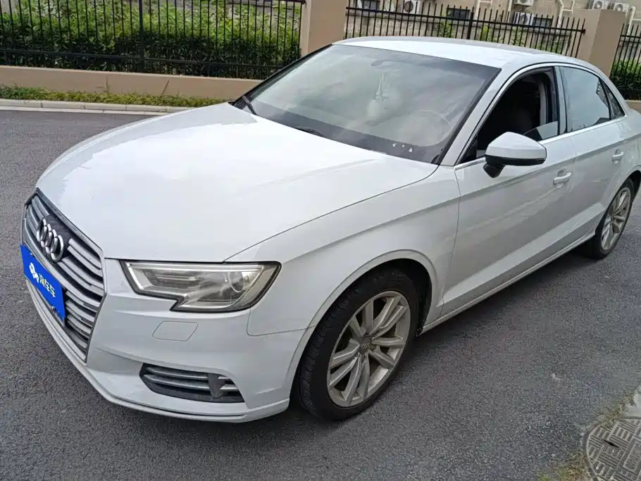 صورة 1 - Audi A3