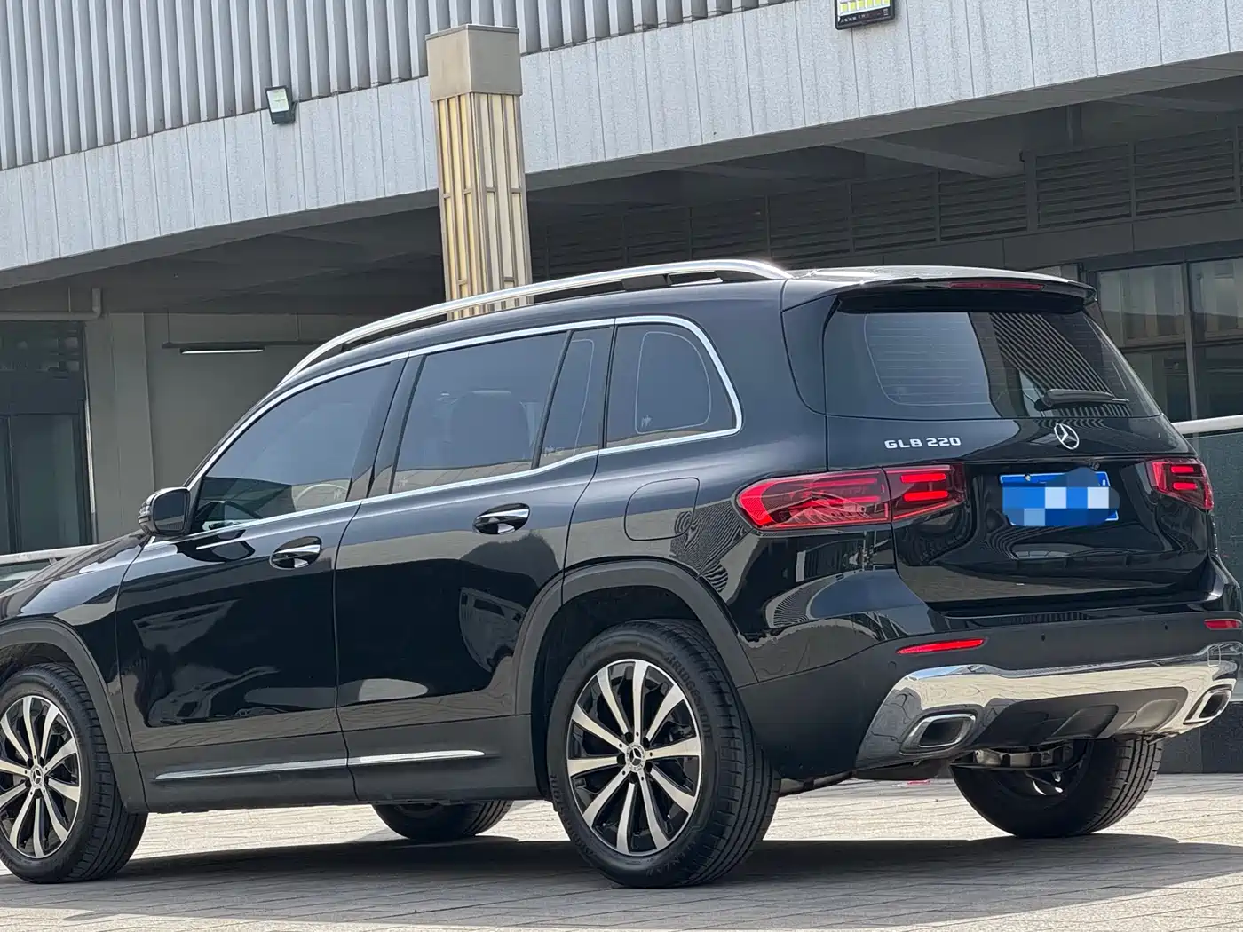 Mercedes-Benz GLB 2024 GLB 220 Fashion фото 6