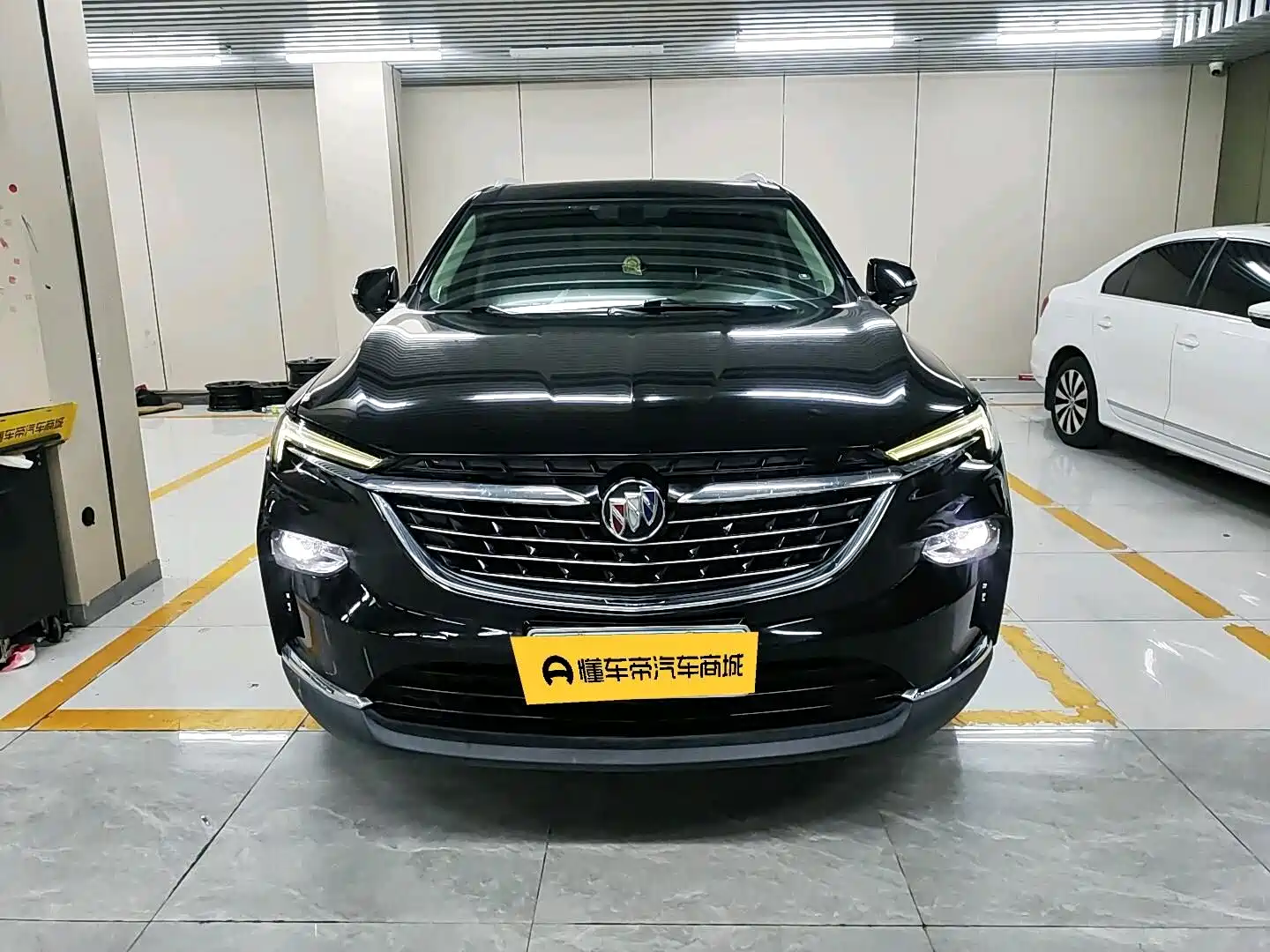 Фото 7 - Buick Enclave