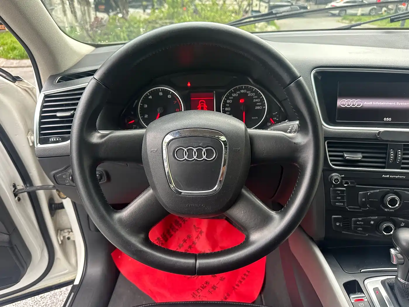 Audi Q5 2011 2.0TFSI Comfort фото 15