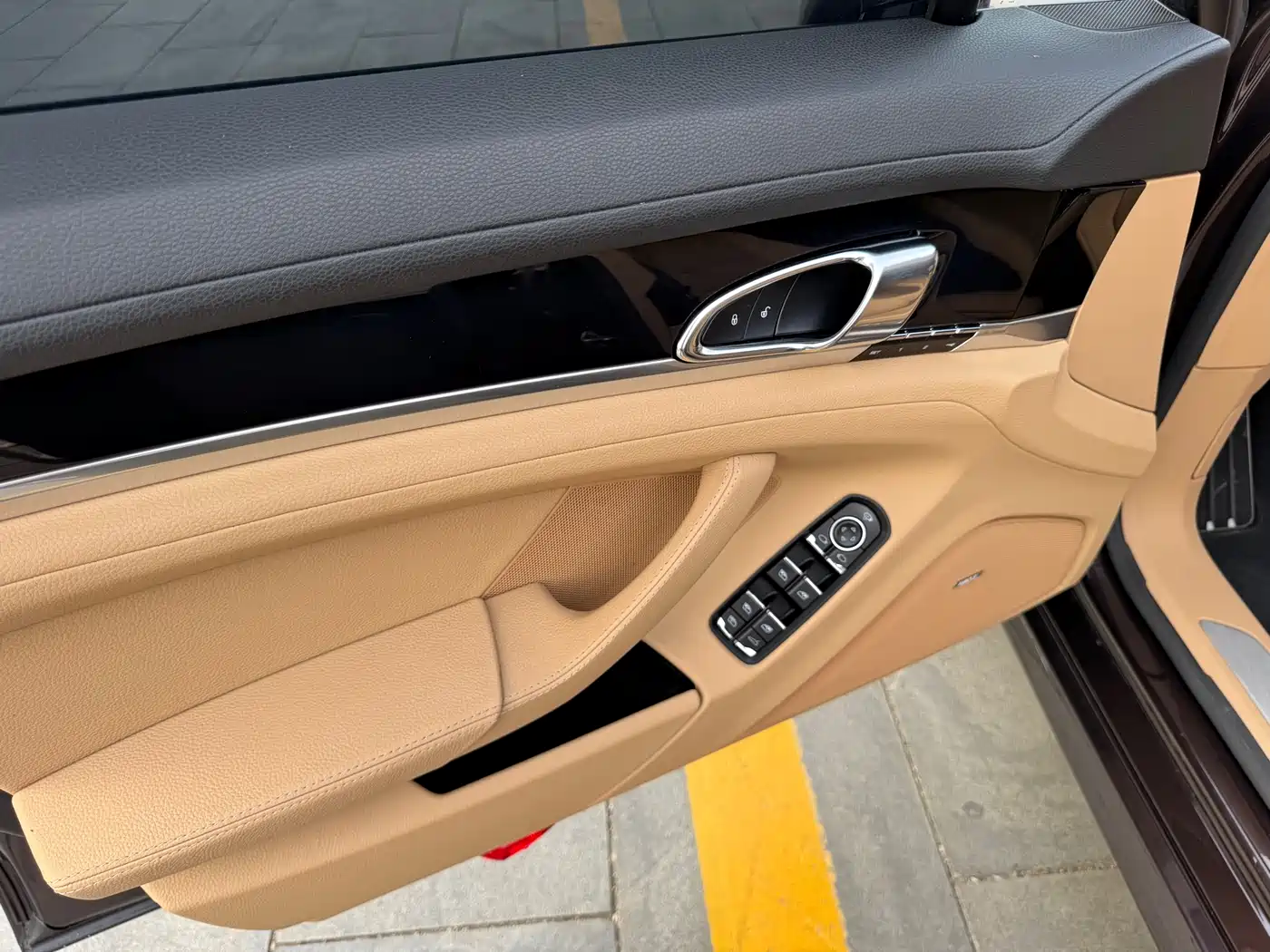 Porsche Panamera 2016 Panamera Edition 3.0T фото 10