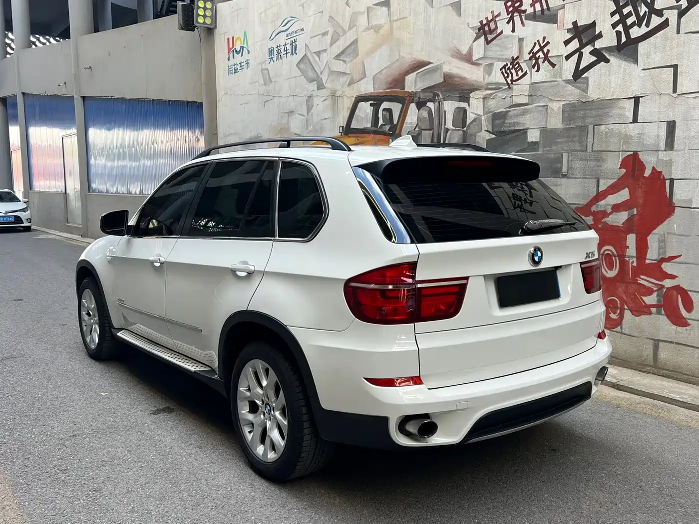 BMW X5 (Import) 2013 xDrive35i Leading фото 5
