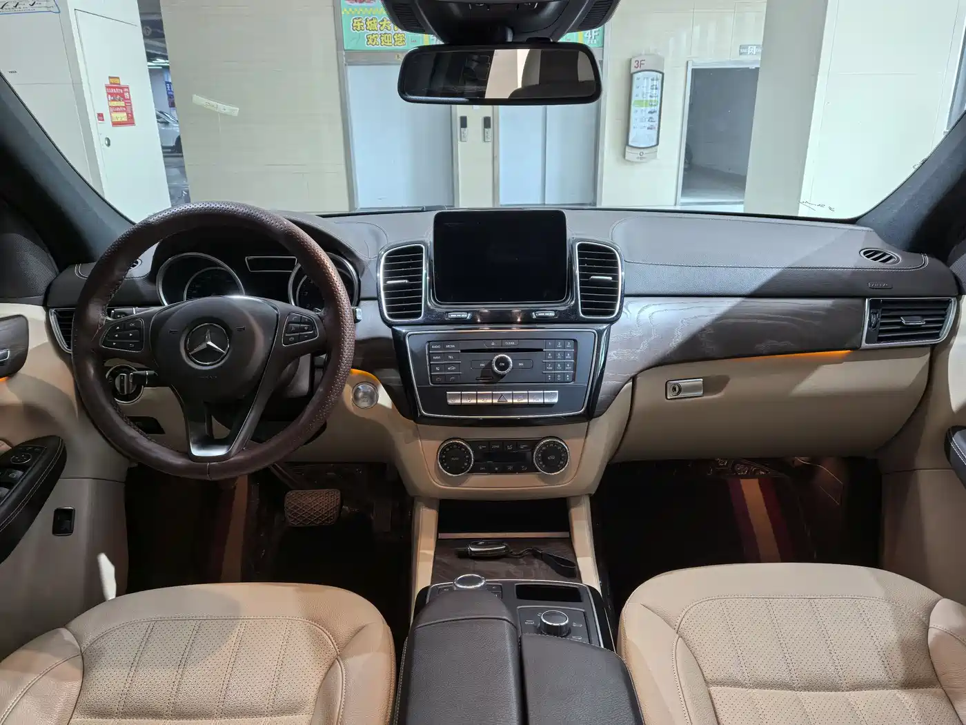 Mercedes-Benz GLE 2017 GLE 320 4MATIC Dynamic фото 9