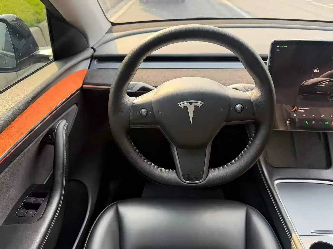 Фото 8 - Tesla Model Y